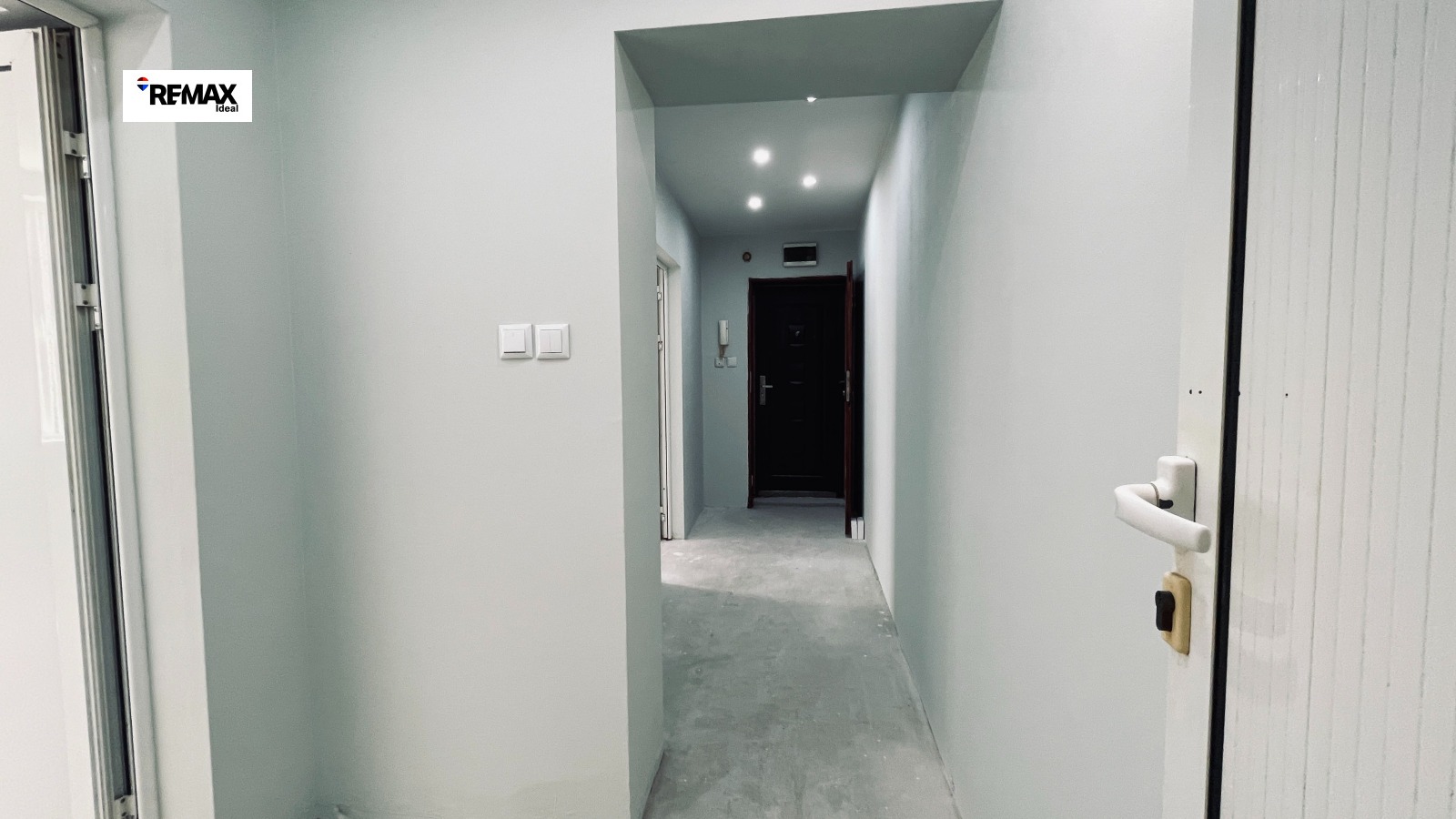 Продава 2-СТАЕН, гр. Варна, Център, снимка 10 - Апартаменти - 56124523