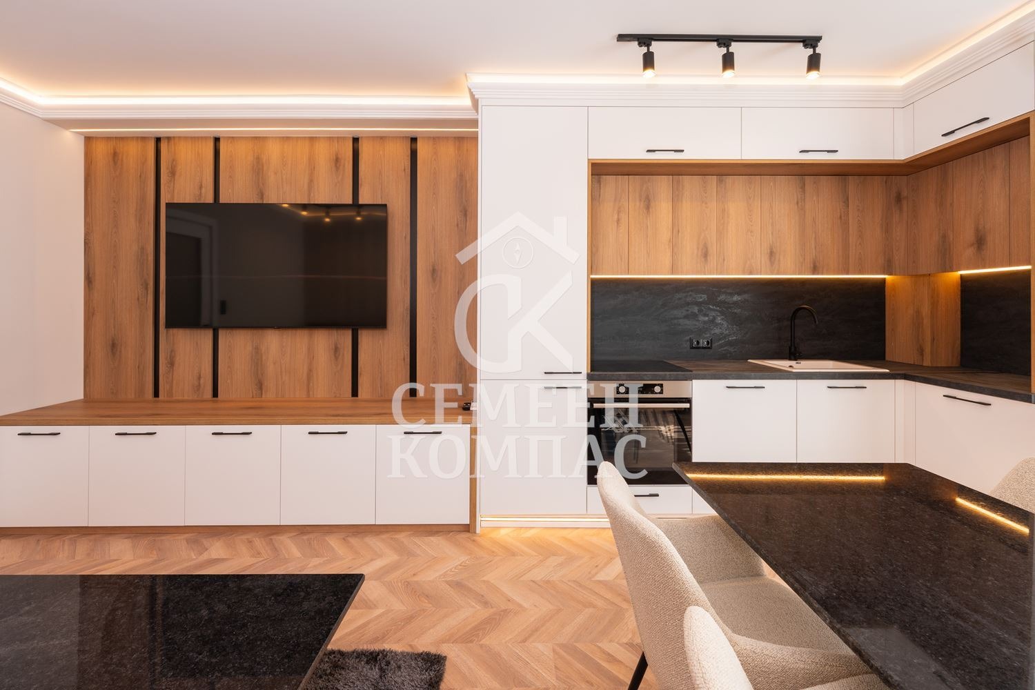 Продава 3-СТАЕН, гр. Пловдив, Остромила, снимка 4 - Апартаменти - 55444850