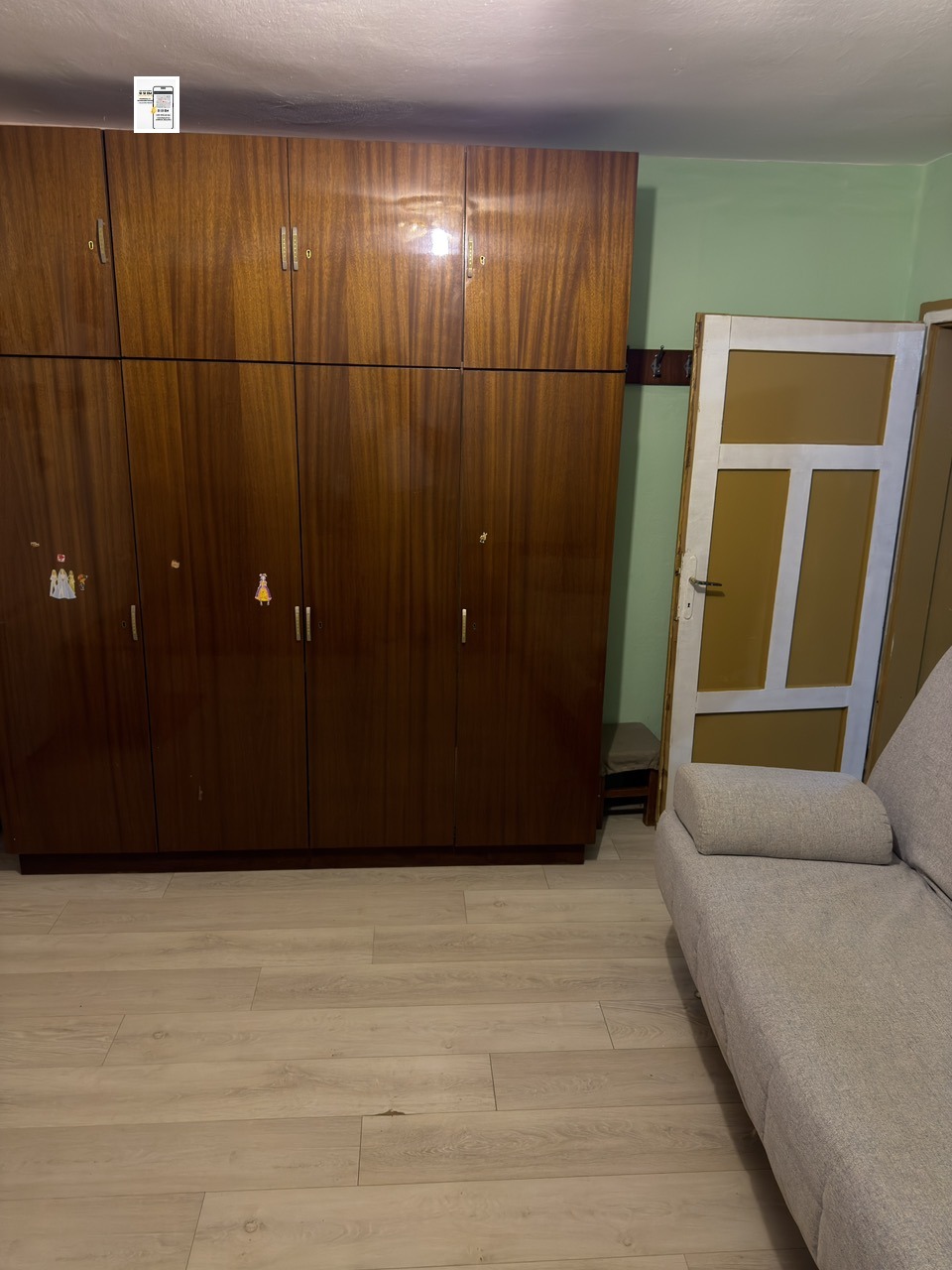 Продава КЪЩА, гр. Генерал Тошево, област Добрич, снимка 11 - Къщи - 56023245