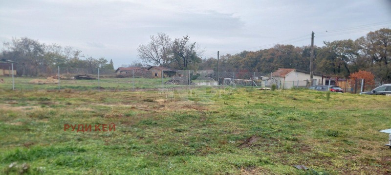 Продава ПАРЦЕЛ в град Варна, м-т Боровец - север - 710 кв.м / 65 000 € » 127 128.95 лв., РУДИ КЕЙ