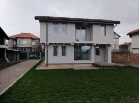 Hus Kostinbrod, region Sofia 1