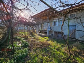 Hus Smyadovo, region Shumen 1