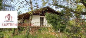 Huvila m-t Orleto, Pleven 1