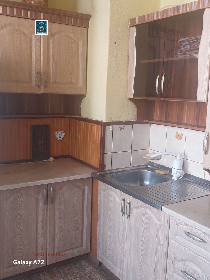На продаж  1 спальня Велико Търново , Център , 68 кв.м | 48475267
