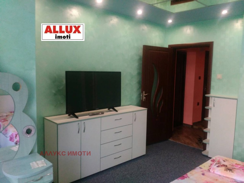 Продаја  2 спаваће собе Русе , Центар , 95 м2 | 80912270 - слика [8]