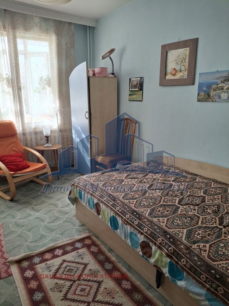 Продава 3-СТАЕН, гр. Шумен, Център, снимка 10 - Апартаменти - 54143232