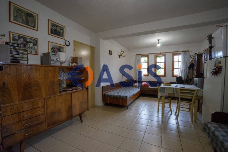 De vânzare  Casa Sliven , Țentâr , 310 mp | 67113165 - imagine [16]