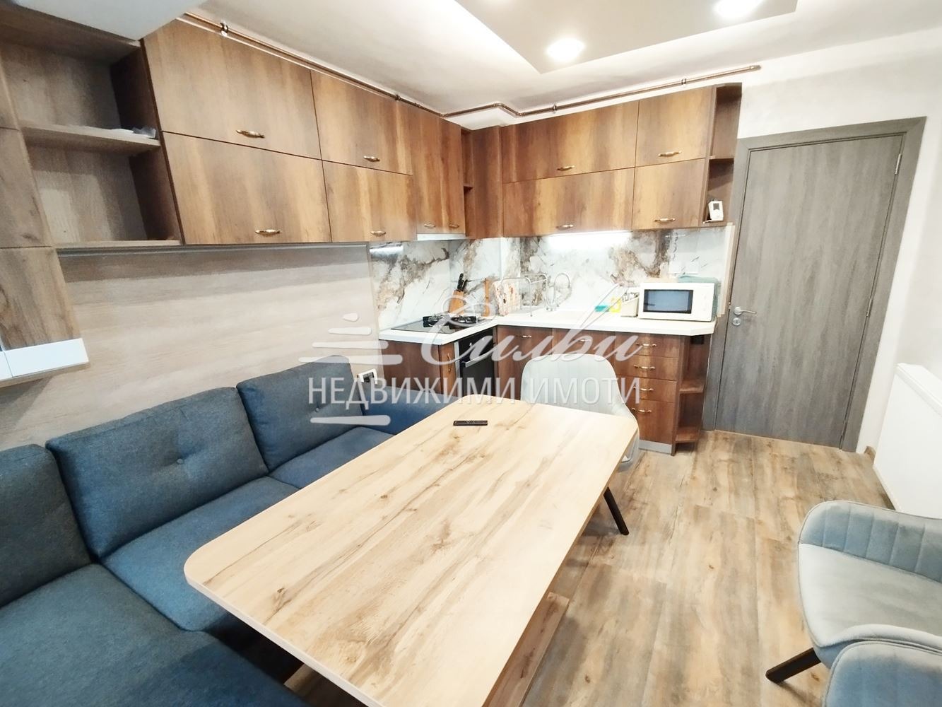 Продава 3-СТАЕН, гр. Шумен, Херсон, снимка 2 - Апартаменти - 52602692