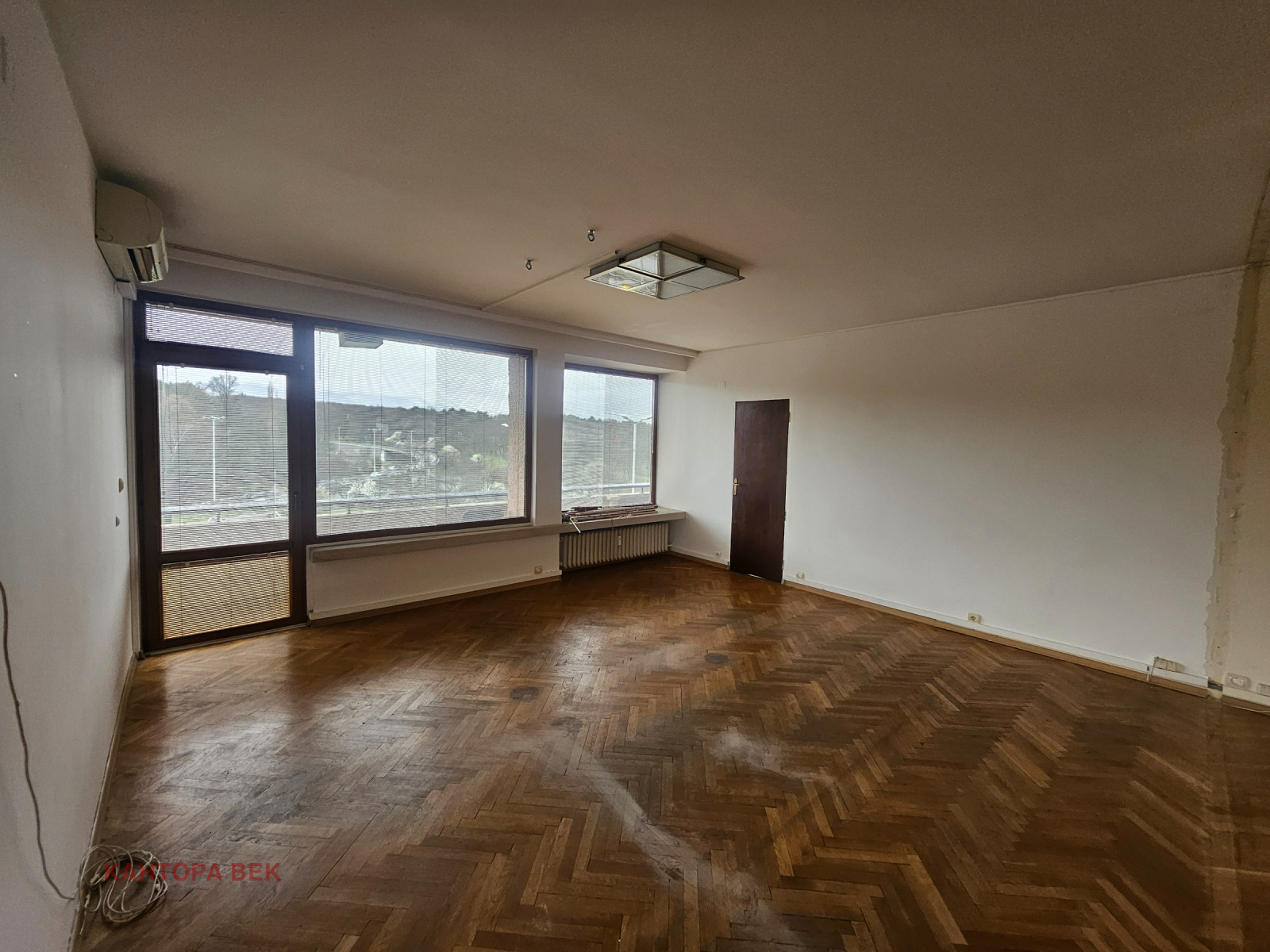 Продава МНОГОСТАЕН, гр. София, Яворов, снимка 11 - Апартаменти - 54065013