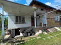 Продава КЪЩА, с. Мараш, област Шумен, снимка 2 - Къщи - 45431211