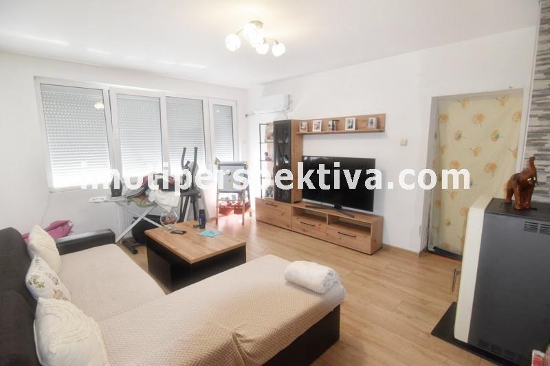 Продава  3-стаен град Пловдив , Кючук Париж , 98 кв.м | 71503102