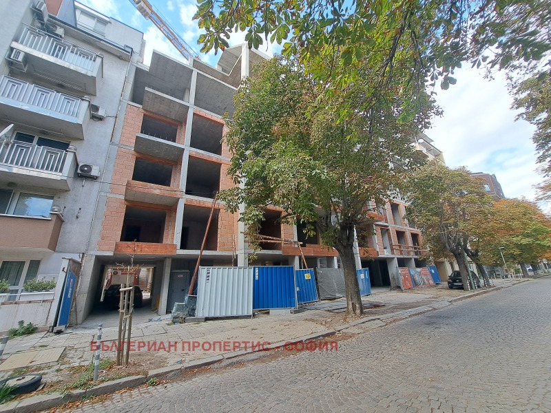 Til salg  3 soveværelser Sofia , Zona B-5 , 176 kvm | 87992357 - billede [3]