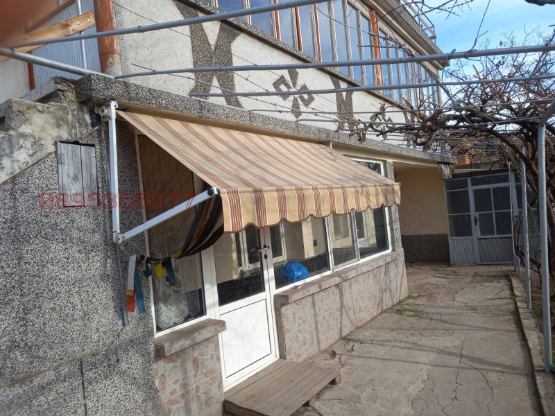 Продава КЪЩА, с. Шишманци, област Пловдив, снимка 11 - Къщи - 49078791