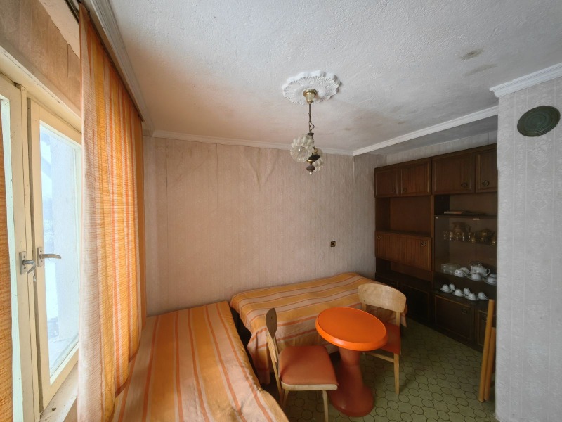 Продава КЪЩА, с. Ястребово, област Стара Загора, снимка 12 - Къщи - 53356505