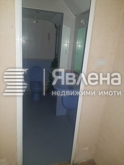 Продава МАГАЗИН, гр. Пловдив, Южен, снимка 9 - Магазини - 55533372