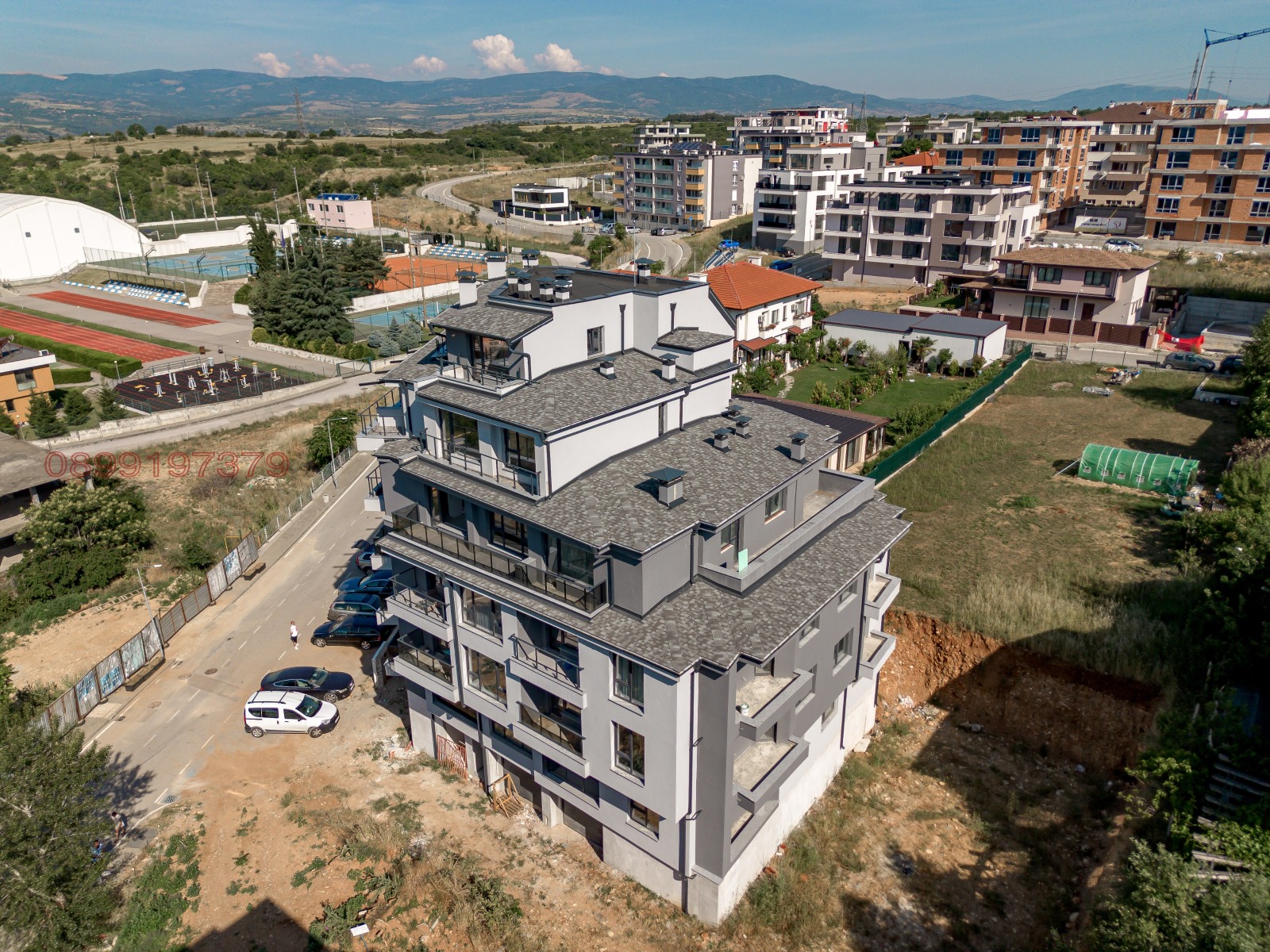 Продава 3-СТАЕН, гр. Благоевград, Освобождение, снимка 2 - Апартаменти - 54931723