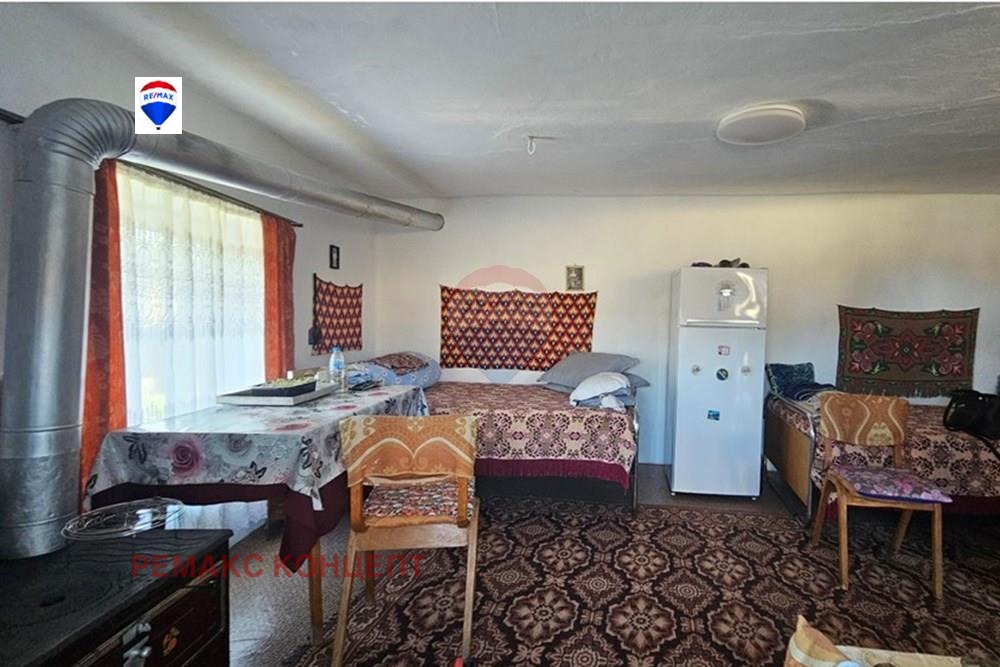 Продава КЪЩА, с. Ново Янково, област Шумен, снимка 7 - Къщи - 54039922