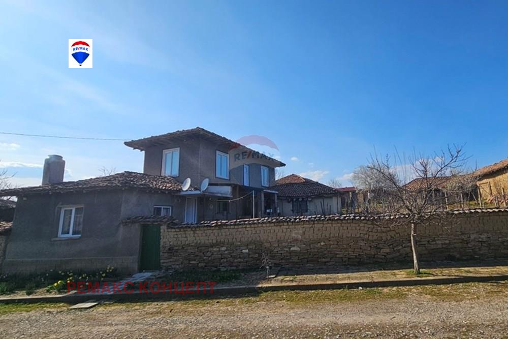 Продава КЪЩА, с. Ново Янково, област Шумен