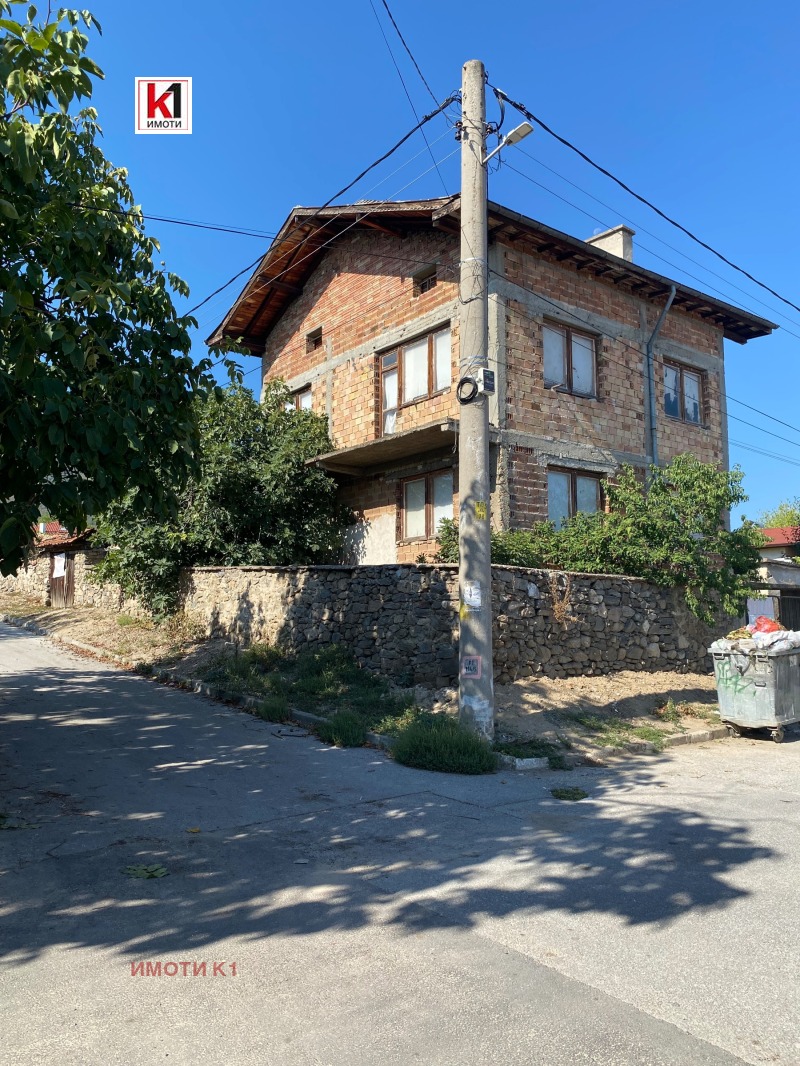 Продава КЪЩА в област Пазарджик, с. Паталеница - 142 кв.м / 153 387.56 € » 300 000 лв., ИМОТИ К1