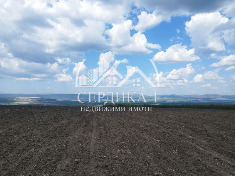 Продава ПАРЦЕЛ в област София, с. Храбърско - 2825 кв.м / 176 960 € » 346 103.68 лв., СЕРДИКА 1 НЕДВИЖИМИ ИМОТИ