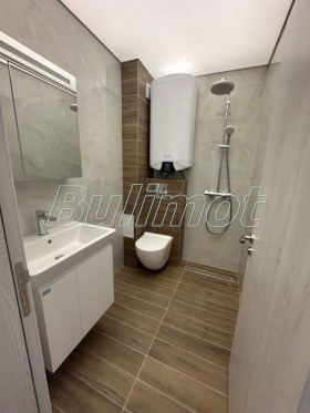 1 chambre m-t Ptchelina, Varna 5