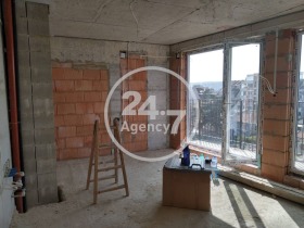 Продажба на тристайни апартаменти в град Варна — страница 2 - изображение 9 