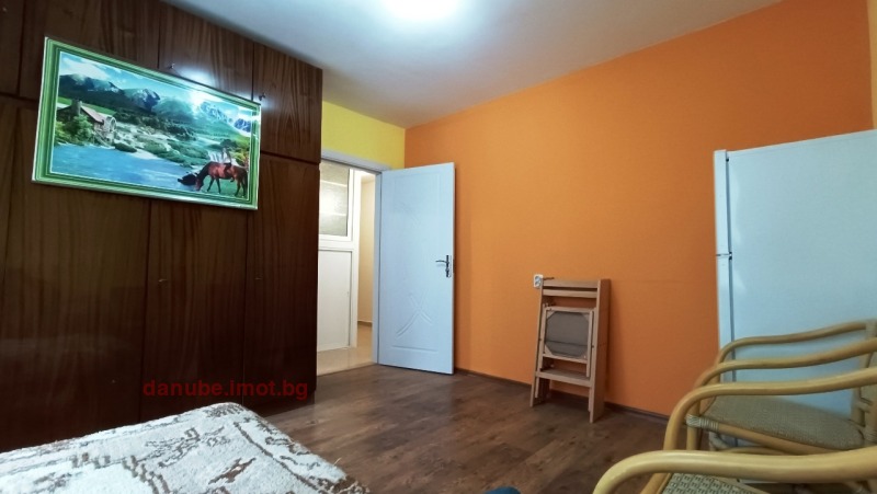 Na sprzedaż  1 sypialnia Ruse , Czarodejka - Jug , 63 mkw | 97729518 - obraz [6]