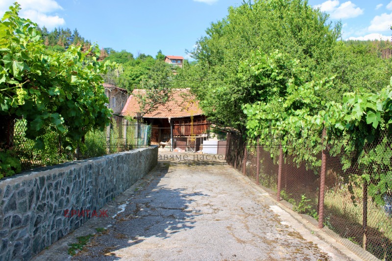 Til salg  Hus region Sofia , Stargel , 122 kvm | 96873324 - billede [2]