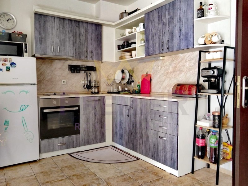 Продава КЪЩА, с. Кошарица, област Бургас, снимка 6 - Къщи - 52400113