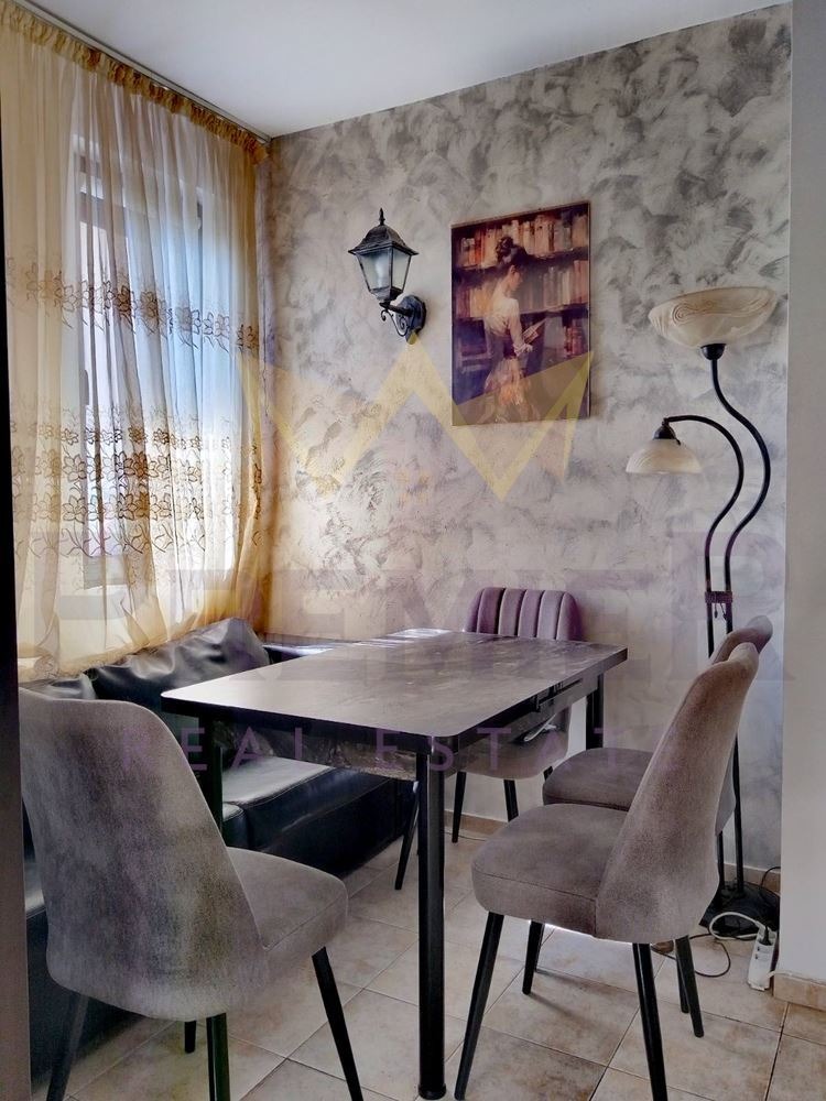 Продава КЪЩА, с. Кошарица, област Бургас, снимка 2 - Къщи - 52400113