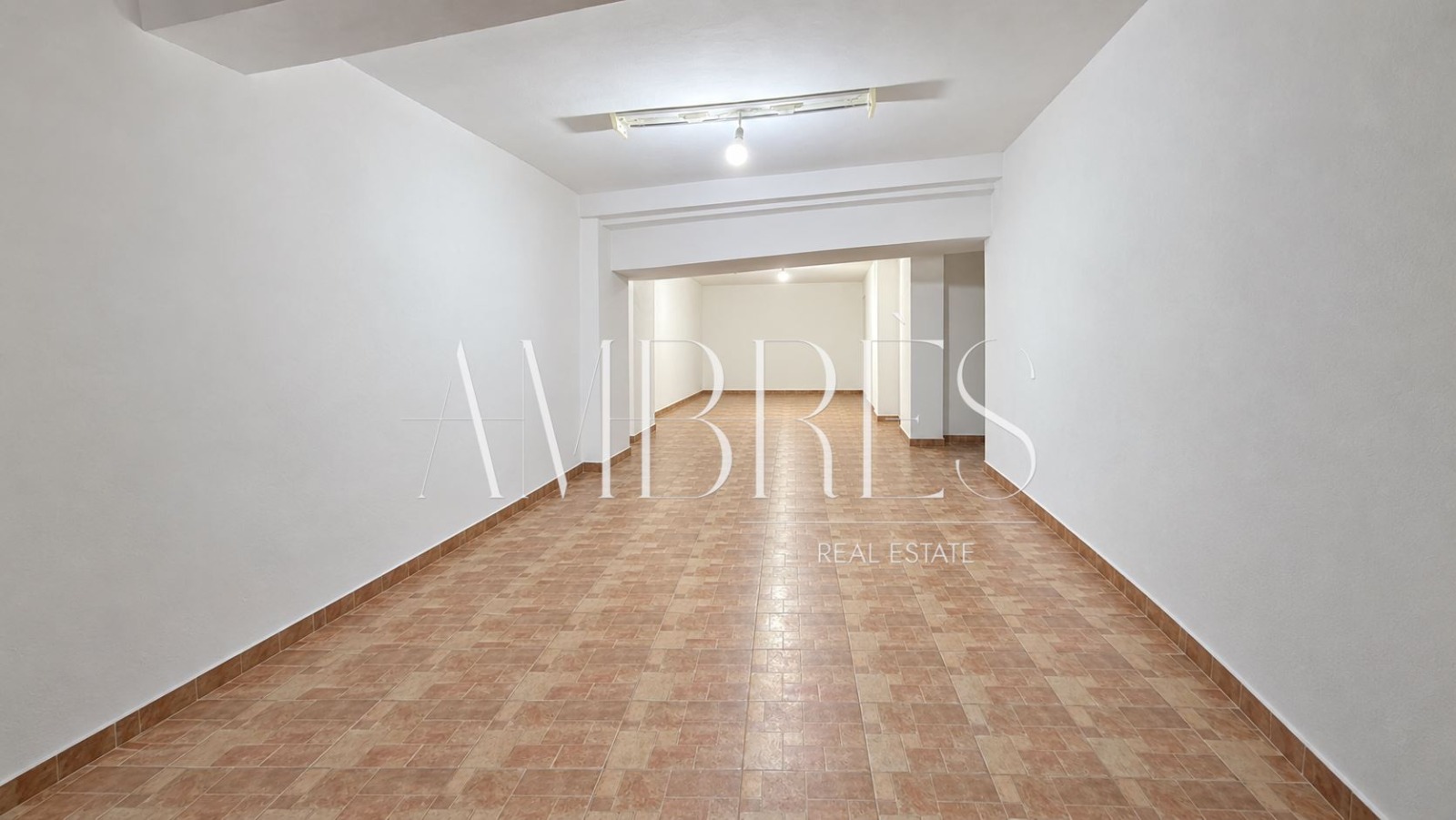 Продава ЗАВЕДЕНИЕ, гр. Пловдив, Каменица 2, снимка 9 - Заведения - 56260693