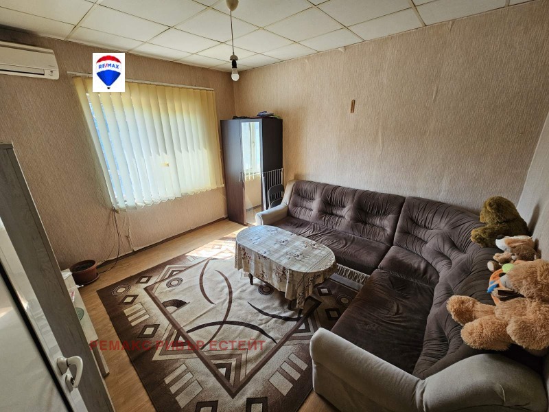 Продава  2-стаен град Русе , Веждата , 65 кв.м | 73743188 - изображение [3]