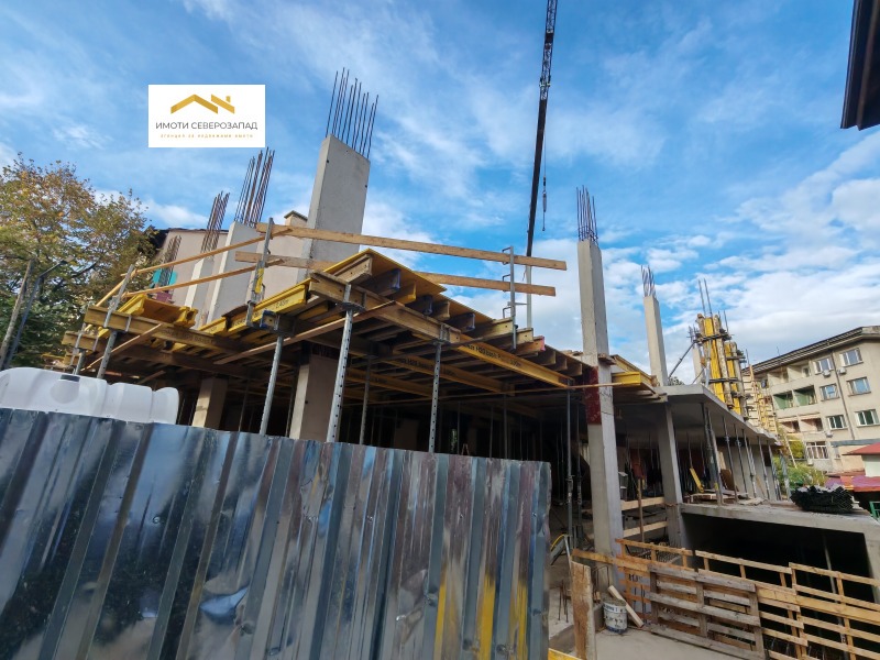 Продава 4-СТАЕН, гр. Монтана, Идеален център, снимка 4 - Апартаменти - 52606544