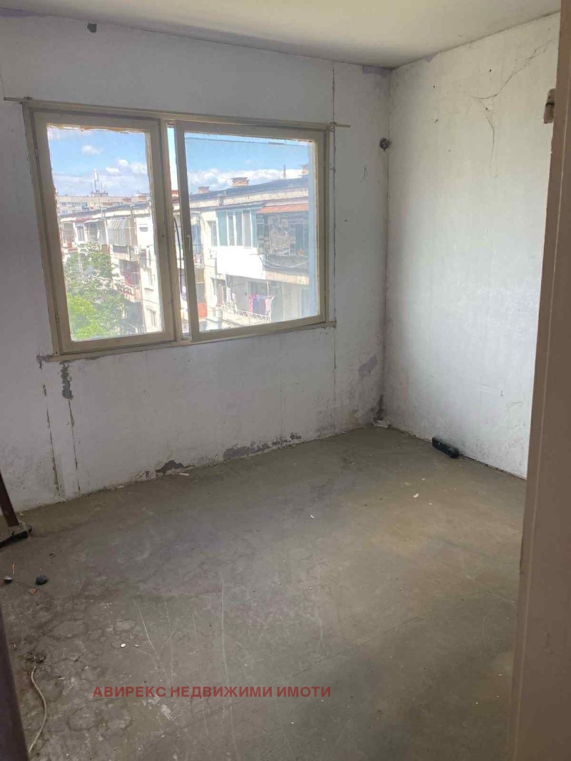 À venda  1 quarto Plovdiv , Hristo Smirnenski , 65 m² | 54617053 - imagem [8]