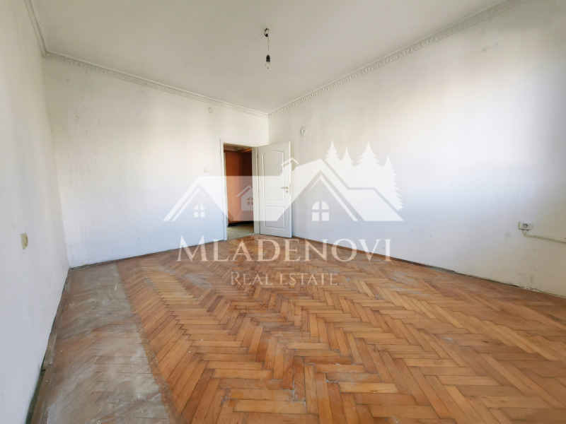 À venda  2 quartos Burgas , Centar , 85 m² | 34137150 - imagem [8]