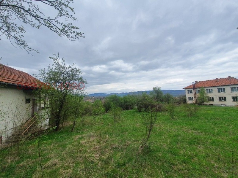 Продава ВИЛА, с. Добревци, област Ловеч, снимка 8 - Вили - 52780928