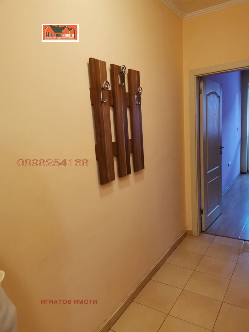 Продава 2-СТАЕН, гр. Пазарджик, Идеален център, снимка 3 - Aпартаменти - 48108875