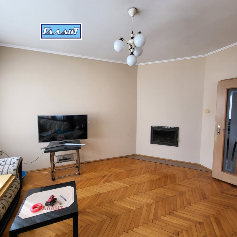 Продава 3-СТАЕН, гр. Варна, Победа