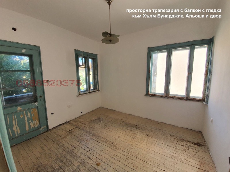 Продава ЕТАЖ ОТ КЪЩА, гр. Пловдив, Център, снимка 13 - Етаж от къща - 52587163