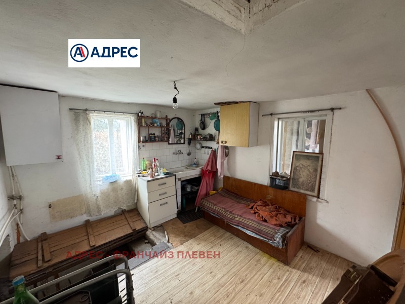 Продава КЪЩА, с. Търнак, област Враца, снимка 3 - Къщи - 52600113