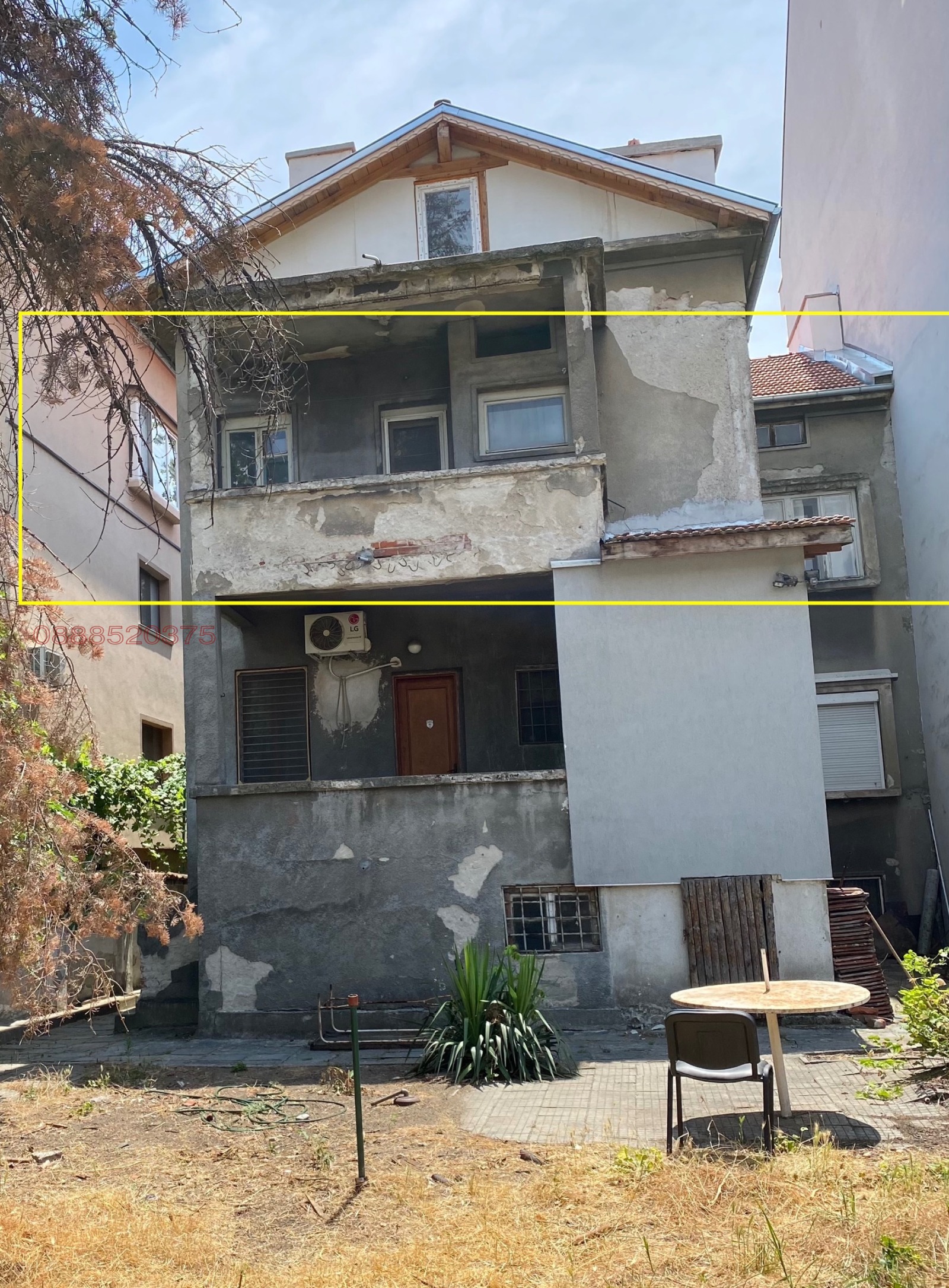 Продава ЕТАЖ ОТ КЪЩА, гр. Пловдив, Център, снимка 3 - Етаж от къща - 55155257