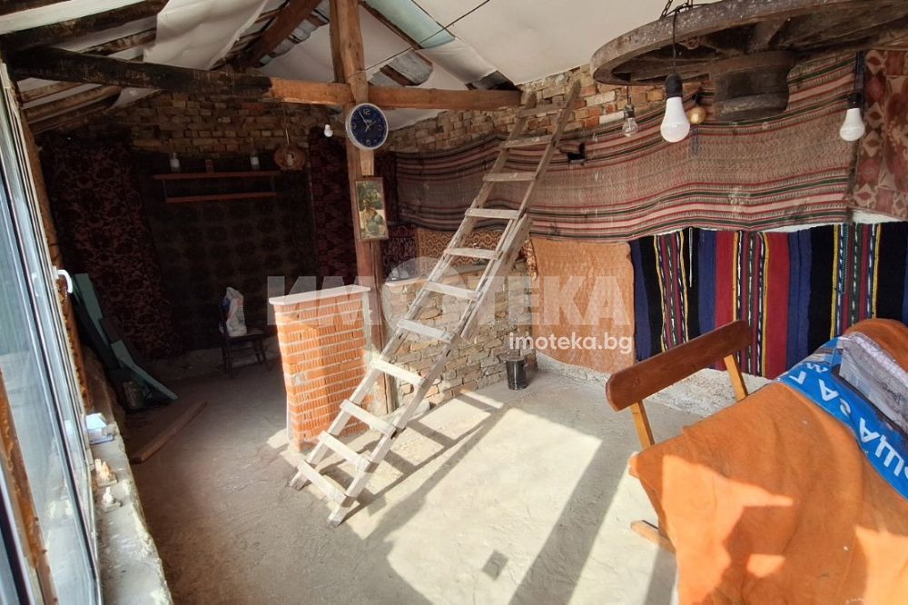 Продава КЪЩА, гр. Девня, област Варна, снимка 4 - Къщи - 56578111