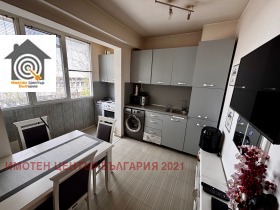 Продава  3-стаен, град София
