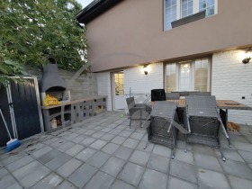 Hus m-t Borovets - jug, Varna