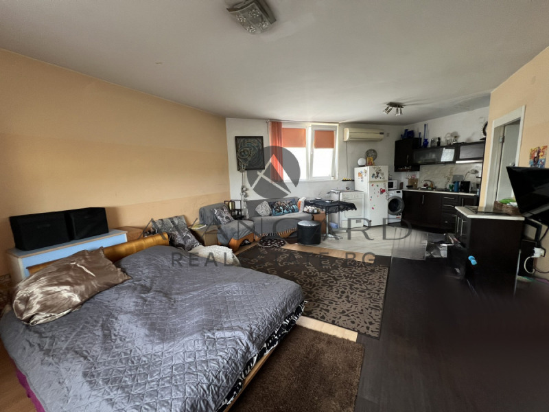 Продава  3-стаен град Пловдив , Христо Смирненски , 113 кв.м | 23990692