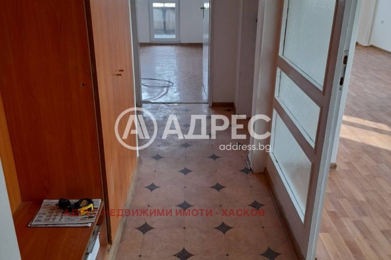 Продава 3-СТАЕН, гр. Хасково, Дружба 1, снимка 5 - Апартаменти - 52439563