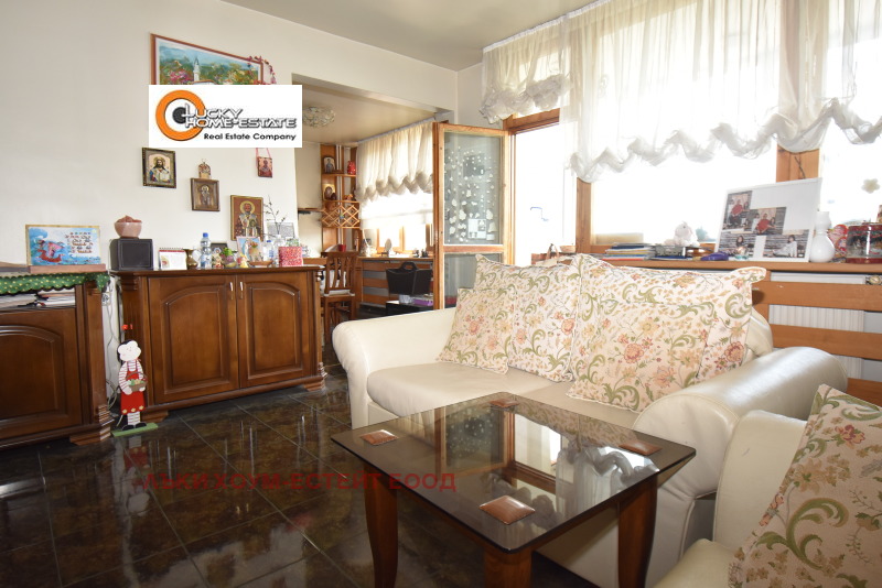 En venta  Casita Pernik , Iztok , 150 metros cuadrados | 12772859 - imagen [3]