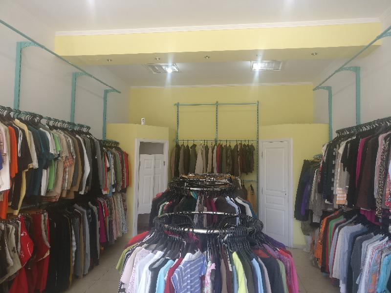 Продава  Магазин град Пазарджик , Идеален център , 50 кв.м | 43743175