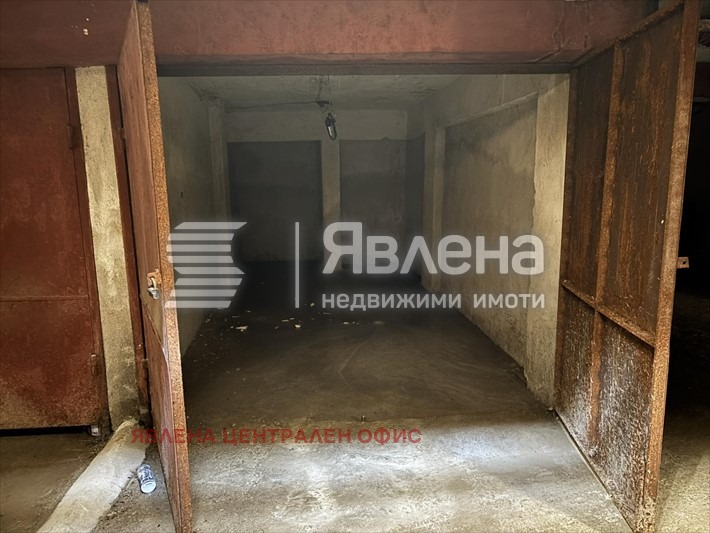 Продава ГАРАЖ, ПАРКОМЯСТО, гр. София, Зона Б-18, снимка 6 - Гаражи и паркоместа - 53686950