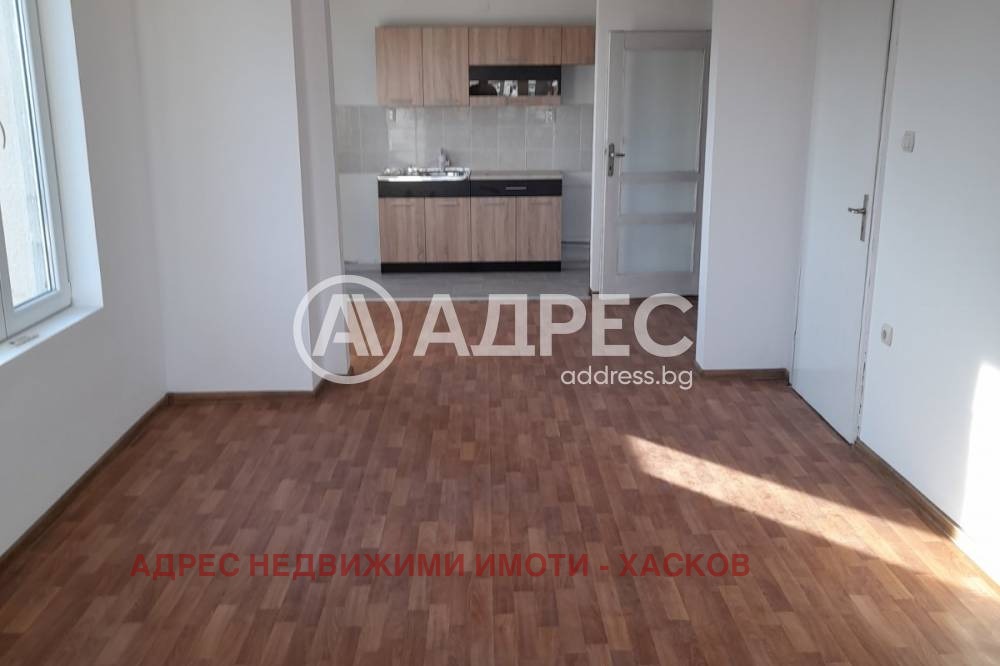 Продава 3-СТАЕН, гр. Хасково, Дружба 1, снимка 2 - Апартаменти - 53007754